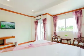 Superior King Room 高级大床房 (room building) - Image 5