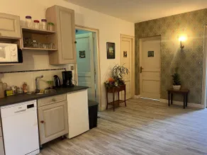 3-bedroom apartment surrounded by nature - Image 4