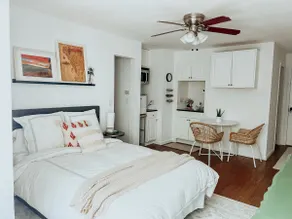 Quaint One Bed Studio near DTC - Image 3