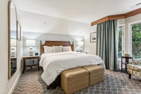 Cozy 2BR Condo in Williamsburg - Image 2