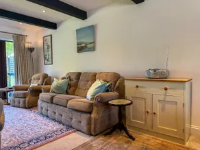 New! Double Driveway, Large Garden Sleeps 4 Book Now! - Image 5