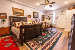 Guesthouse, Leeds UT near Zion NP - Image 3