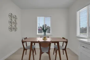 Modern Family Escape Near Disneyland & Hospital - Image 2
