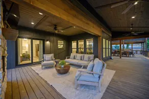 Pool! Views! 7 Bedrooms - Pool Table - Stunning! - Image 4