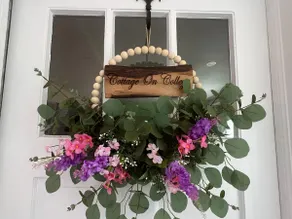 Cottage On College - Image 3