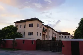Modern Haven at The Rochester - Image 4