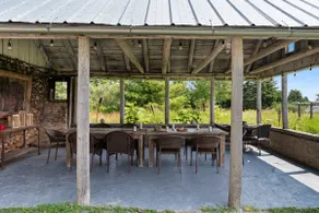 Rustic DC Farmhouse Retreat - Image 3