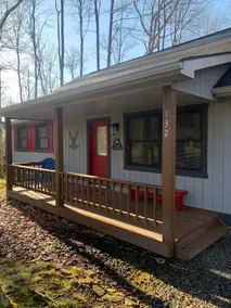 Deer Ridge Cozy 2-Bed Cabin w/fire pit & fireplace - Image 2