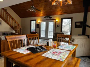 The Cabin Pet-Friendly, Short Walk to the Beach AC - Image 3