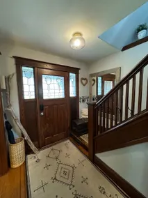 Cozy haven on Tuxedo Ave South - Image 3