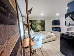 Highland Hideaway Studio D - Image 4