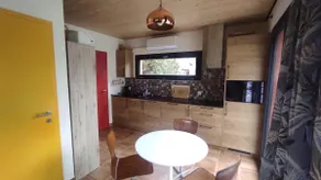 Tiny House with deck - Image 2