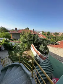 Village House in the Downtown - Image 4