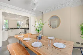 Elegant 5Bed House next to Harrods Knightsbridge - Image 2