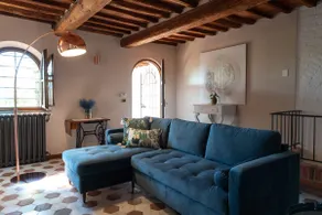 Balconevisi Elegant Home - Image 2