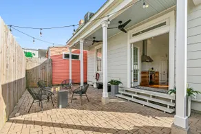 Historic Cottage+Courtyard - Close to Everything! - Image 5