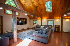 Downtown Meredith Farmhouse - Image 5