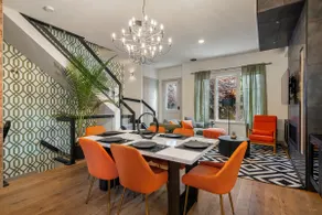 Central and Walkable| Two King Beds| Free Parking - Image 2