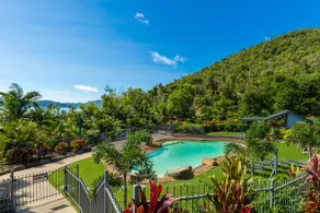 Frangipani 107 on Hamilton Island by HamoRent - Image 2