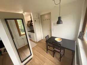 Studio on the ground floor, refurbished - Image 2