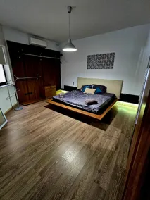 Unique apartment and location - Image 3