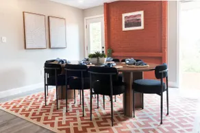 Sweetridge Airbnb - Image 5