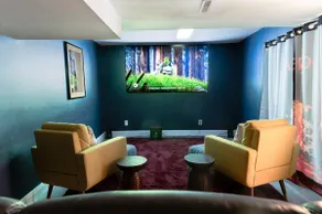 Sweetridge Airbnb - Image 4