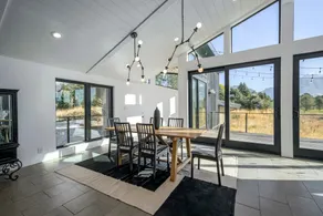 Gorgeous mountain views, 6BR Highland retreat - Image 4