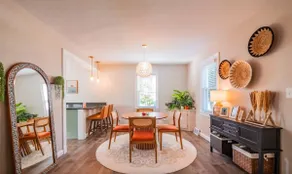 The Red Door Cottage - Pet-Friendly! - Image 2