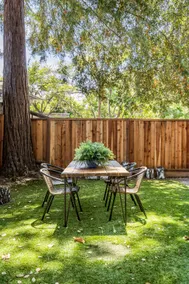 Walk to Stanford! Close to DT/Caltrain! Park Free! - Image 4