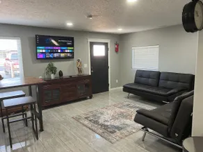 Norma's Cozy - Cielo Suite - Image 2