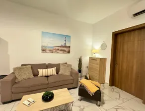 Private 2BED FLAT in Balluta Bay - Image 3