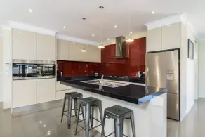 Kings House - Central Yarrawonga med SOLAR I GRUNDBOLEN! - Image 3
