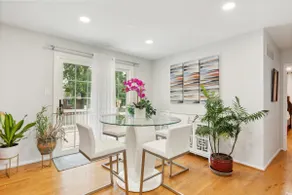 Spacious and Modern Home in Centreville - Image 3