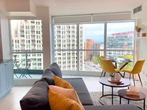 Toronto FIFA venue Condo near BMO W/Free Parking - Image 2
