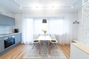 Private parking | Balcony | Modern - Image 2