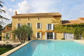 Beautiful Provençal farmhouse of 330 m2, 7 bedrooms, 7 x 11 swimming pool - Image 2