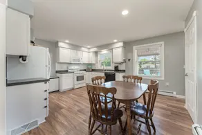 Cozy 3BR Home Near Park & Shops - Image 5