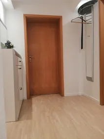 Beautiful old building apartment in Essen - Image 3