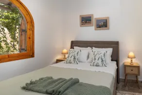 Sea View Serenity Suite - Image 4