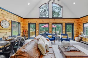 *NEW* Cozy Cabin in Vernon Township - Image 4