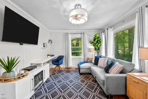 Charming Home in Elon - Image 3