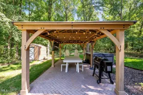 Charming Home in Elon - Image 4