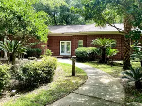 Oasis in Daphne – Entire Home with King Bed Suite - Image 2