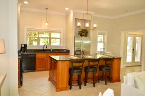 Oasis in Daphne – Entire Home with King Bed Suite - Image 5