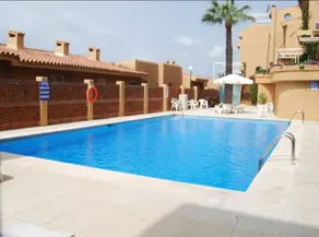 Modernes Apartment mit Klimaanlage und Meerblick, Estepona Marina, in der Nähe von Restaurants - Image 2