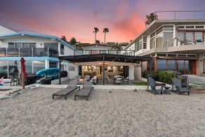 Beautiful Beachfront Getaway STR24-0030 - Image 2