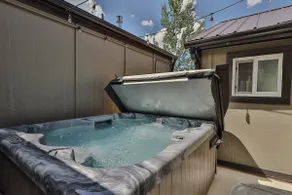 Bryce Canyon Launching Point w/ Courtyard Hot Tub - Image 4