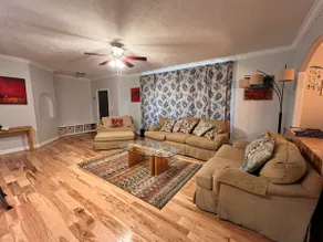 Country House w/ Walkable Trails - Image 4