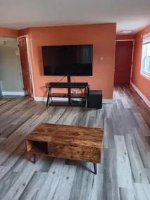 1st Floor Condo Apartment Close to Midway Airport - Image 3